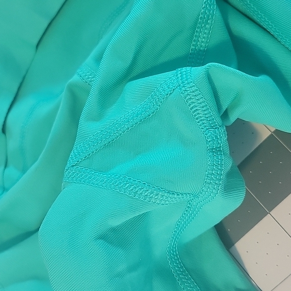 UNDER ARMOUR Small Green and Yellow Ankle Length Athletic Leggings - Picture 7 of 8